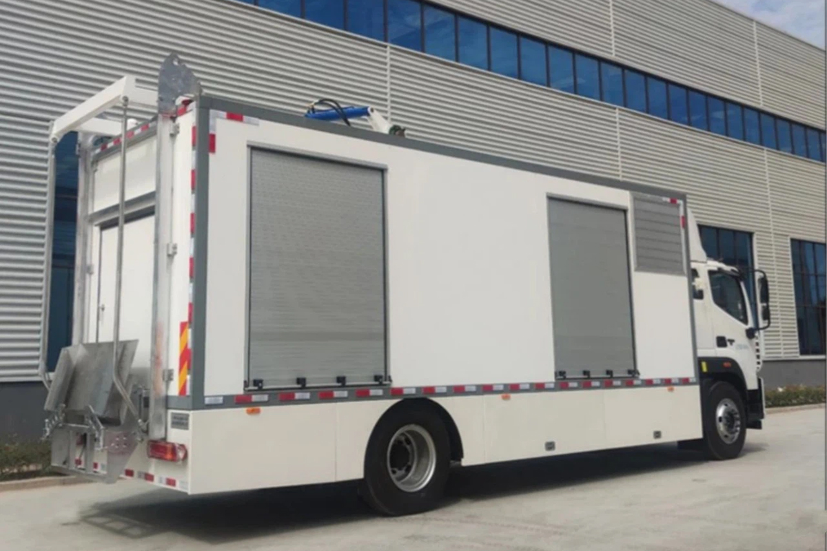 medical waste truck